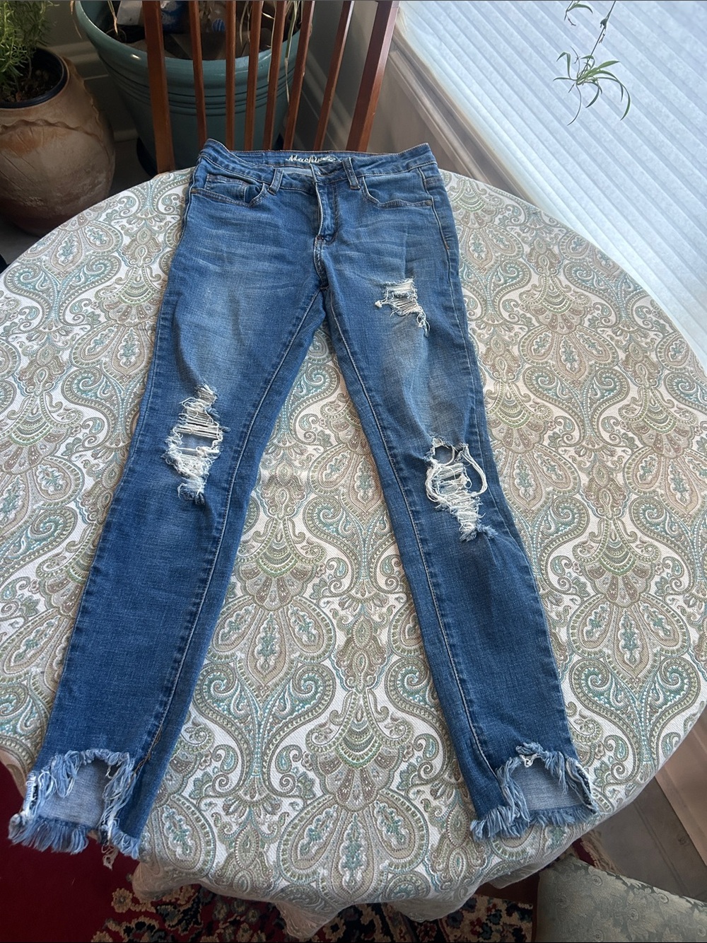 Machine Women’s Distressed Blue Skinny Jeans